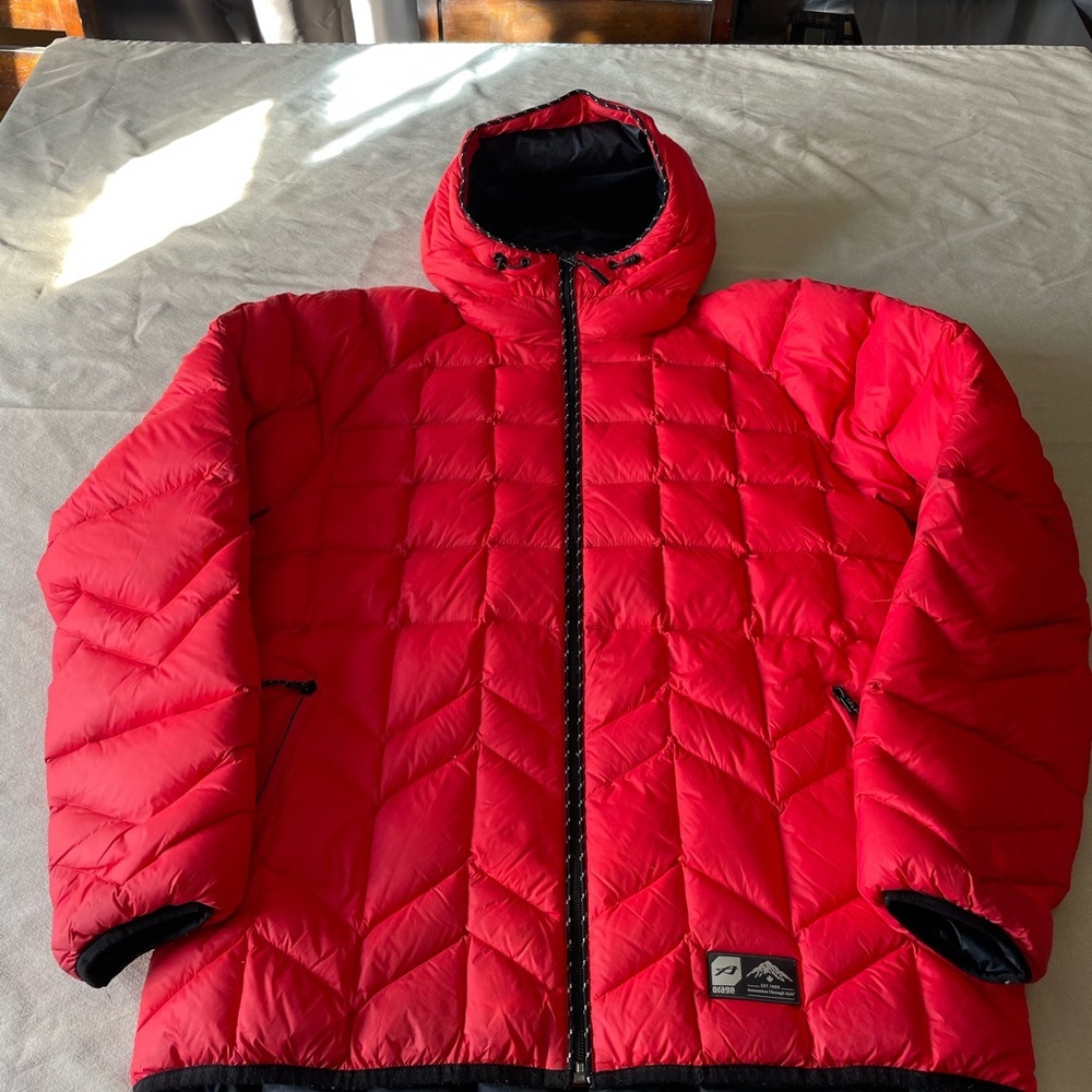 Orage Red Orange Men’s Large Down Puffer Jacket